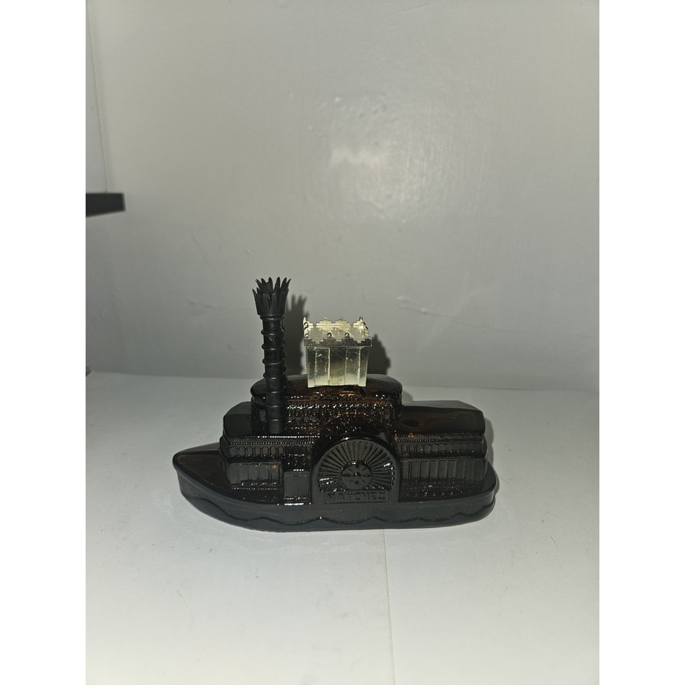 Vintage Avon Natchez Steamboat Bottle Decanter EMPTY Spicy After Shave